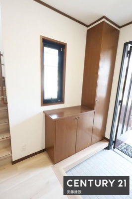 ���[�@�V���[�Y�{�b�N�X