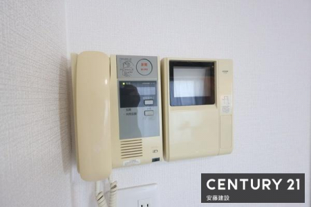 ���̑����ρ@�y�@�ݔ��@�z
�h�Ɩʈ��S��TV���j�^�[�t���C���^�[�z�������I
���ނ⏬��������������Еt�����r���O���[�t��