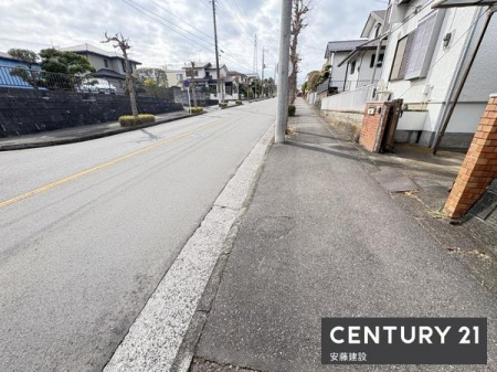 �O�ʓ��H�܂ތ��n�ʐ^�@�y�@�O�ʓ��H�@�z
�쓌����14������