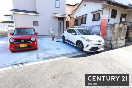 �O�ʓ��H�܂ތ��n�ʐ^�@�y�@�O�ʓ��H�@�z
�k������4������