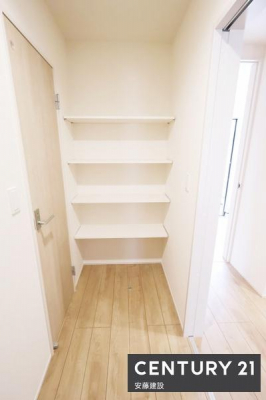 ���[�@�y�@���[�@�z
�g�C���O�̘L���ɂ̓T�C�Y�������ł��ĕ֗��ȉ��I�����I