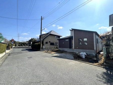 ���̑����n�@�Ƒ��\���ɍ��킹�ĊԎ�ύX�\�ȃt���L�V�u�����[���݌v�I