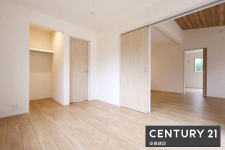 �m���@�y�@�m��+WIC�@/�@6���@�z
���r���O���̗m���͎q�ǂ��̗V�я��Ǝ��A�d���X�y�[�X�Ƃ��Ă��g����֗��ȋ��
�L��������o����\��2way�݌v�I