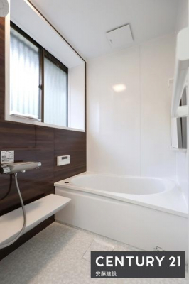 �����@�y�@�����@/�@Bathroom�@�z
�u���b�N�̃A�N�Z���g�p�l���ŗD��ȋ�Ԃ����o�����V�X�e���o�X