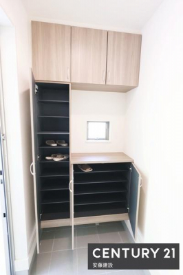 ���̑��@�y�@�V���[�Y�{�b�N�X�@�z
�Ƒ��S�����̌C�����܂����e�ʃV���[�Y�{�b�N�X