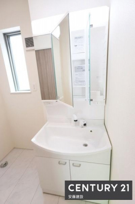 ���̑��@�y�@�Ɨ����ʉ��ϑ�@�z
���󂯂��傫���g������̗ǂ����ʉ��ϑ�
�O�ʋ����␅�����ɉ��ϕi��|���p��Ȃǂ����܂��ĕ֗��ł��I