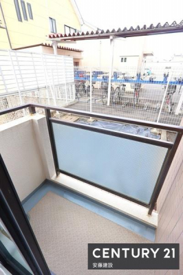 �o���R�j�[�@�y�@�T�[�r�X�o���R�j�[�@�z
4.8���m���ɔ�������T�[�r�X�o���R�j�[
���󕨂̗ʂ������Ă��������花���܂��ˁI