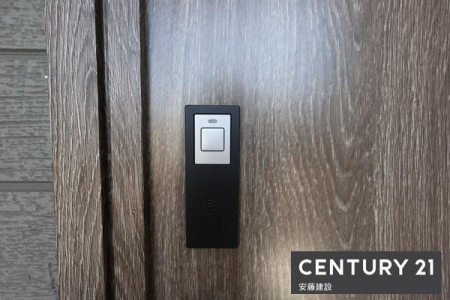 ���ց@�y�@���ց@/�@entrance�@�z
���ւ͐�p�L�[�����ɂ���΃����^�b�`�ŊJ�\�ȃX�}�[�g�L�[���ځI
�������A���J�̓��A�q�ǂ��Ǝ肪�����Ȃ��Ƃ��ł������Ɏ{���ł��Ă��ꂵ���@�\