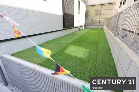 ��@�y�@��@/�@Garden�@�z
���u�₨��Ƃ��Ă����p�ł���X�y�[�X
�l�H�ł̂��߂������炭����