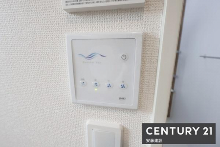 ���̑����ρ@�y�@�ݔ��@�z
�u�[�X�^�[�z�t�@��