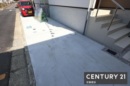 ���ԏ�@�y�@���ԏ�@/�@parking�@�z
����1��\�ȃX�y�[�X