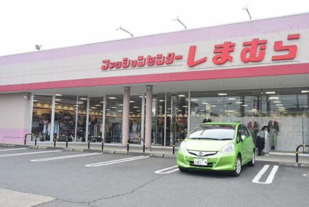 ���ӊ��@�y�V���b�s���O�{�݁z�t�@�b�V�����Z���^�[���܂ނ璆�V��X�F1797m