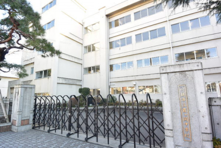 ���ӊ��@�y���w�Z�z��z�s�����P�֒��w�Z�F520m