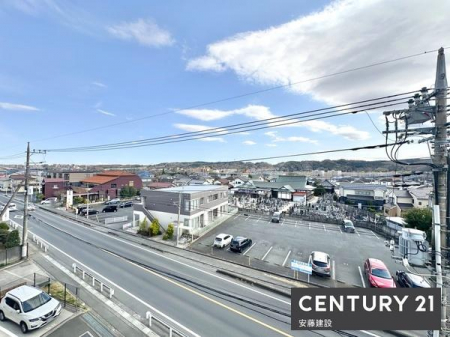 �Z�˂���̒��]�ʐ^�@�y�@���n����̒��]�@�z
�ߗׂɍ����������Ȃ��J�����Ɉ�ꂽ�z���E���ʗǍD�ȗ��n