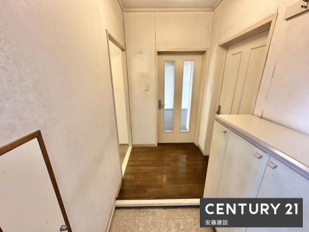 ���ց@�y�@���ց@/�@entrance�@�z
�Z�ސl�𖈓�������}�������A�������̂��錺��