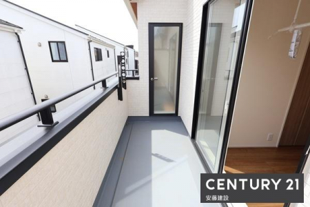 �o���R�j�[�@�y�@�o���R�j�[�@/�@Balcony�@�z
2��������o����\�ȓ�����o���R�j�[�I
�z���肪�悭���󕨂��������芣���܂�