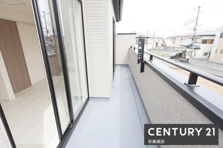 �o���R�j�[�@�y�@�o���R�j�[�@/�@Balcony�@�z
�z���ǍD�ȓ�����o���R�j�[�I
�z���肪�悭���󕨂��������芣���܂�