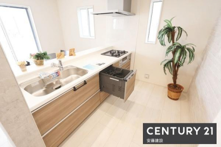 �L�b�`���@�y�@�L�b�`���@/�@Kitchen�@�z
���r���O�����n����I�[�v���L�b�`���ŁA�������̎󂯓n�����X���[�Y
�L�b�`�����̓������L���J���I�ȋ�Ԃł�
���Ƌ�͉��i�Ɋ܂܂�܂���B
