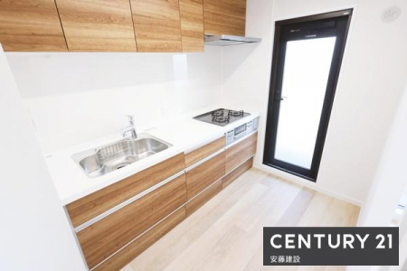�L�b�`���@�y�@�L�b�`���@/�@Kitchen�@�z
��݂���[�����ŃL�b�`���p�i�����������e�ʎ��[�I�Ɨ��L�b�`��������①�ɂ��J�b�v�{�[�h���L�b�`���ɂ܂Ƃ߂��A���r���O���L�X�B

