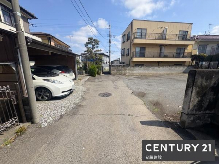 �O�ʓ��H�܂ތ��n�ʐ^�@�y�@�O�ʓ��H�@�z
�k����4�������i�@��O���H�j
���Z�b�g�o�b�N��