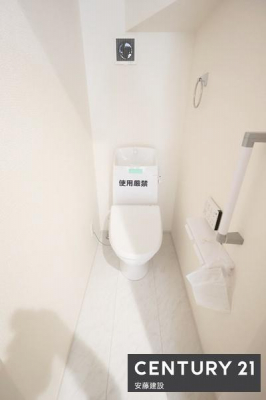 �g�C���@�y�@�g�C���@/�@toilet�@�z
���ւ��炷���A�N�Z�X�ł��郊�r���O�Ƃ͓Ɨ������E�H�V�����b�g�g�C��
�肷����������Ă���A������̕��܂ň��S���Ă��g�����������܂�