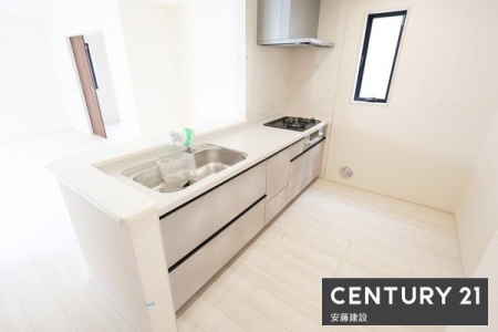�L�b�`���@�y�@�L�b�`���@/�@Kitchen�@�z
���[�ƍ�ƃX�y�[�X����������m�ۂ����Ζʎ��V�X�e���L�b�`���I
�������̕Еt����^�яo�������₷���֗��Ȑ݌v