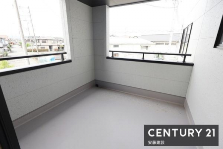 �o���R�j�[�@�y�@�o���R�j�[�@/�@Balcony�@�z
�V����C�ɂ������󂪂ł���C���i�[�o���R�j�[�I�������ŗz����ǍD
���C�h�o���R�j�[�̂��ߐ��󕨂̗ʂ������Ă����S�ł�