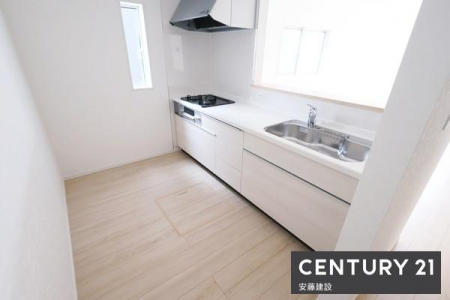 �L�b�`���@�y�@�L�b�`���@/�@Kitchen�@�z
���r���O�����n����I�[�v���L�b�`���ŁA�������̎󂯓n�����X���[�Y�I
��������M��ɂ�����������ɂ����݌v