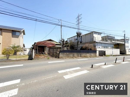 ���̑����n�@�X�[�p�[��G�ݓX�A�N���j�b�N�����������u�x�C�V�A�V���R�X�v�܂ŎԖ�10���i�k����34���j
