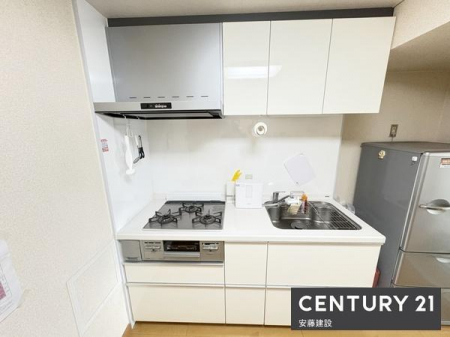 �L�b�`���@�y�@�L�b�`���@/�@Kitchen�@�z
�������ɏW���ł���Ɨ��^�L�b�`��
��݌ˊ����Ŏ��[�͂��D��Ă܂�