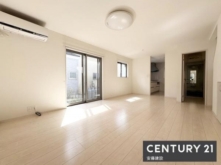 ���r���O�@�y�@���r���O�@/�@16.25���@�z
�q�ǂ����K�����r���O��ʂ�Ԏ��ŁA�Ƒ��̃R�~���j�P�[�V���������R�ɐ��ݏo���݌v�I