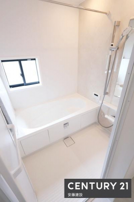 �����@�y�@�����@/�@Bathroom�@�z
�����Ղ�̂����ɂ������Z���ꂻ���Ȃ�Ƃ�̗���
�����g�[�����@��������Ă��芷�C���₷���A�~��͉ߓx�ȉ��x����h���܂�