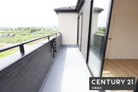 �o���R�j�[�@�y�@�o���R�j�[�@/�@Balcony�@�z
�Q���A�z�[������o���\�ȓ�����o���R�j�[
������ʂ炸�ɐ���\�ȕ֗��ȓ����݌v�I