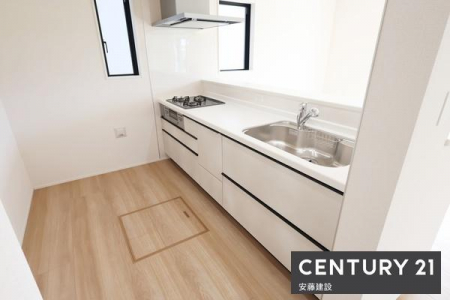 �L�b�`���@�y�@�L�b�`���@/�@Kitchen�@�z
���r���O�����n����I�[�v���L�b�`���ŁA�������̎󂯓n�����X���[�Y�I
���C�����̗ǂ����������W�t�[�h�ŔM��ɂ�����������ɂ����݌v