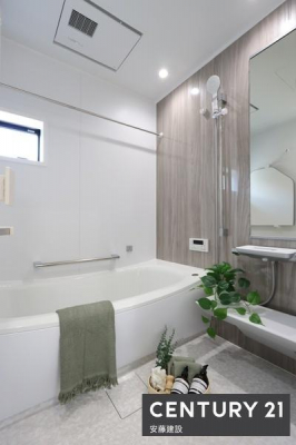 �����@�y�@2�K�����@/�@Bathroom�@�z
�������Ǝ����̃o�X�^�C�����߂��������Ȑ��������闁��
�����g�[�����@��������Ă��芷�C���₷���A�~��͉ߓx�ȉ��x����h���܂�