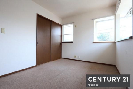 �Q���@�y�@�Q���@/�@6���@�z
���D�݂̉Ƌ��u���Ă������̋�Ԃ�����A��Ƃ�̂���L���̐Q��
�N���[�[�b�g����