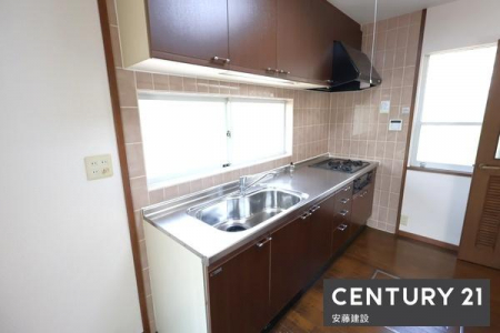 �L�b�`���@�y�@�L�b�`���@/�@Kitchen�@�z
�������ɏW���ł���Ɨ��^�L�b�`��
�①�ɂ�u���X�y�[�X�������ƃX�y�[�X����������m�ۂł��܂��I