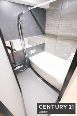 �����@�y�@�����@/�@Bathroom�@�z
�A�N�Z���g�p�l���ŗD��ȋ�Ԃ����o�����V�X�e���o�X
�����g�[�����@��������Ă��芷�C���₷���A�~��͉ߓx�ȉ��x����h���܂�