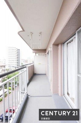 �o���R�j�[�@�y�@�o���R�j�[�@/�@Balcony�@�z
�쓌�����̃��C�h�o���R�j�[�I
���ʂ����悭���󕨂��������芣���܂�