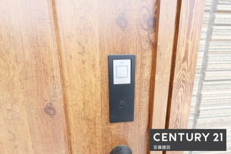 ���̑����ρ@�y�@�ݔ��@�z
�����^�b�`�Ŏ{�J���\�ȃX�}�[�g�L�[���ځI
�������A���J�̓��A�q�ǂ��Ǝ肪�����Ȃ��Ƃ��ł������Ɏ{���ł��Ă��ꂵ���@�\