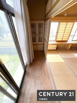 ���̑����ρ@�y�@�����@�z
���[�����̉���
���֎q��u���Ă̂�т�Ǐ��₨���Q�ȂǊy���߂܂���