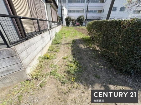 �O�ʓ��H�܂ތ��n�ʐ^�@�y�@�O�ʓ��H�@�z
�쐼����2.7������