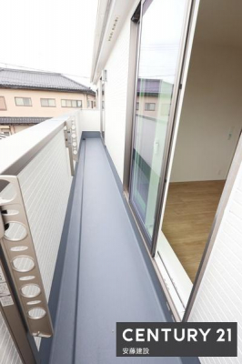�o���R�j�[�@�y�@�o���R�j�[�@/�@Balcony�@�z
2��������o���\�ȓ쓌�����o���R�j�[
��Ƃ肪����v�����^�[����ׂ��K�[�f�j���O�X�y�[�X�Ƃ��Ă����p�ł��܂�