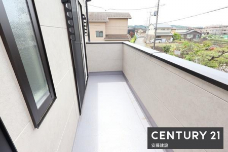 �o���R�j�[�@�y�@�o���R�j�[�@/�@Balcony�@�z
�Q������o���\�ȓ�����o���R�j�[�I
�z���肪�悭���󕨂��������芣���܂�