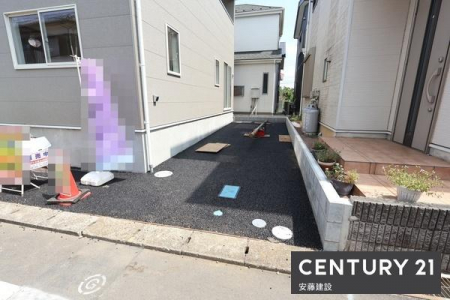 ���ԏ�@�y�@���ԏ�@/�@parking�@�z
���ԂQ��\�ȃX�y�[�X
