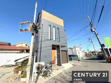 �O�ʓ��H�܂ތ��n�ʐ^�@�y�@�O�ʓ��H�@�z
�쑤��5�������E������4������