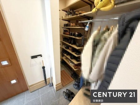 ���[�@�y�@SIC�@�z
���E�R�[�g�ނ�A�E�g�h�A�p�i�A�x�r�[�J�[�Ȃǂ�������Еt��SIC�����I
���[���J�[�e��������Η��q���̖ډB�����ł��Ĉ��S�ł�