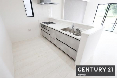 �L�b�`���@�y�@�L�b�`���@/�@Kitchen�@�z
���r���O�����n����I�[�v���L�b�`���ŁA�������̎󂯓n�����X���[�Y�I
���C�����̗ǂ����������W�t�[�h�ŔM��ɂ�����������ɂ����݌v