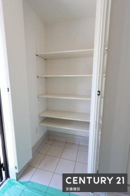 ���[�@�y�@SIC�@�z
�����΂�₷���x�r�[�J�[��A�E�g�h�A�p�i�A�G�ꂽ�J������̂܂܎��[�\��SIC����