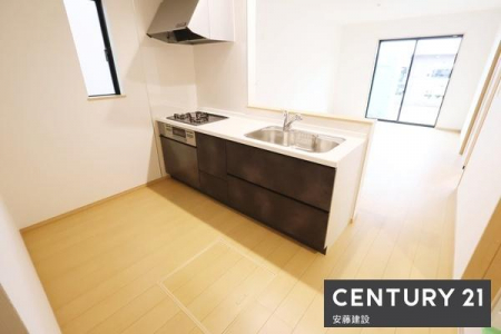 �L�b�`���@�y�@�L�b�`���@/�@Kitchen�@�z
���r���O�����n����I�[�v���L�b�`���ŁA�������̎󂯓n�����X���[�Y�I
